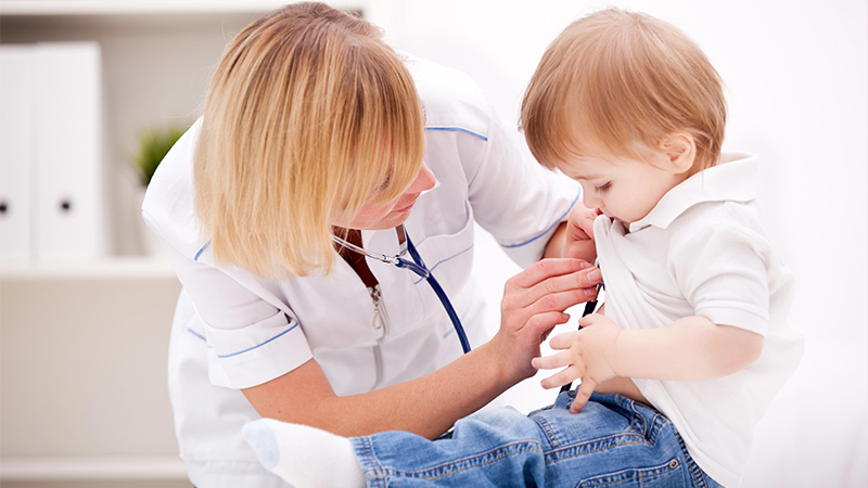 Kompleksowa opieka nad dzieckiem od pierwszych dni życia – zapewnia Pakiet Dziecko